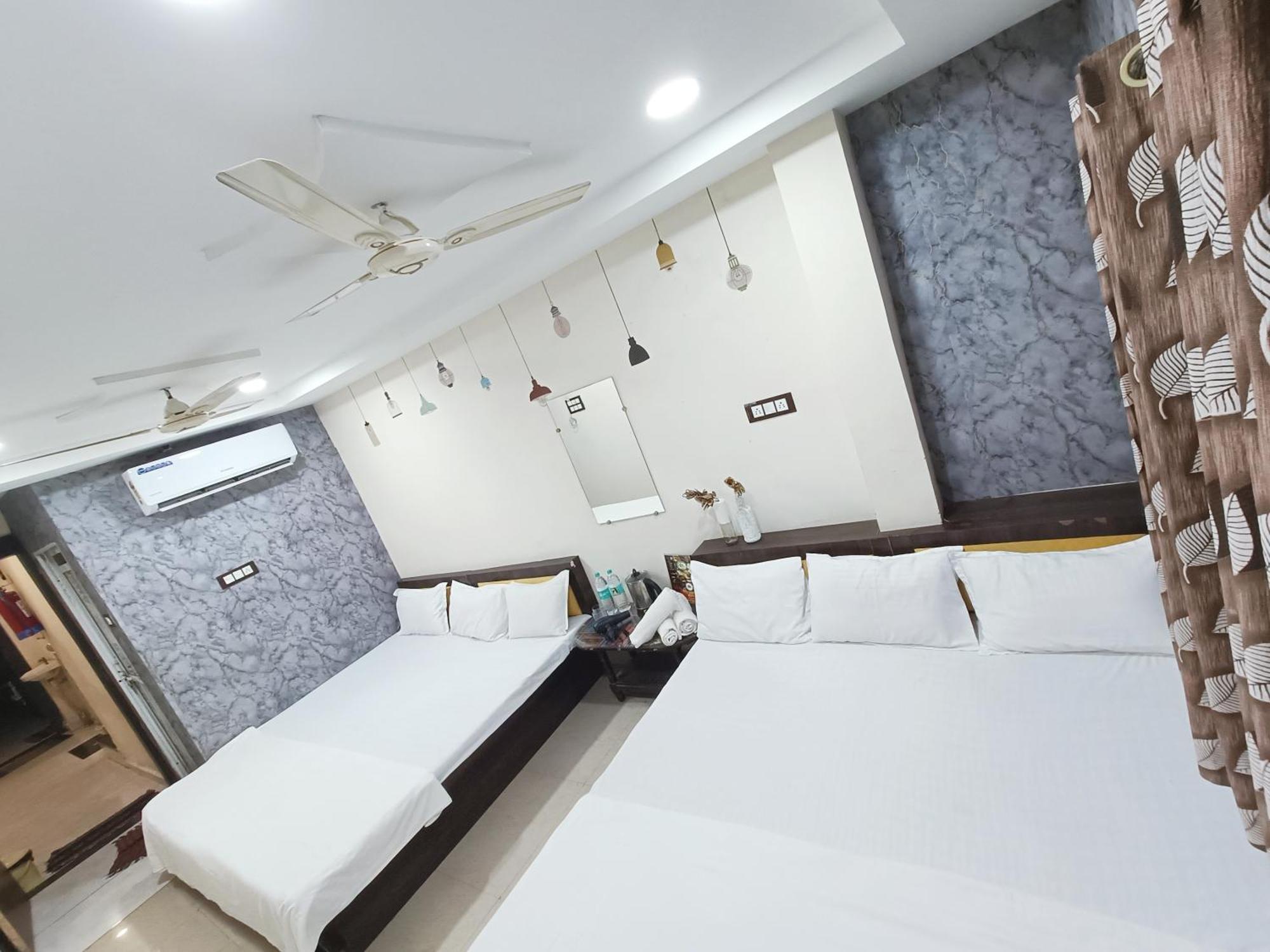 Ginger Hotels Ujjain Tower Kshipra Inn-Family Stay Airconditioned Hotel Extérieur photo