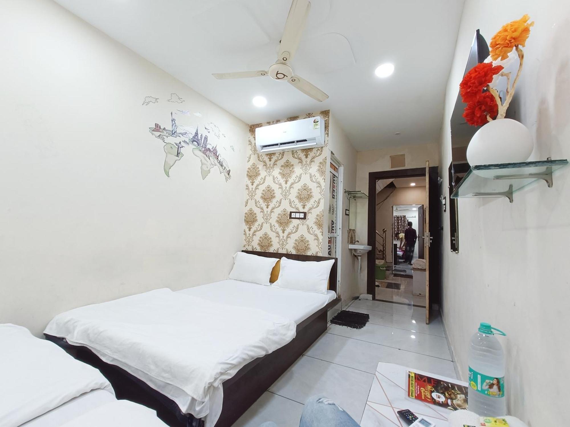 Ginger Hotels Ujjain Tower Kshipra Inn-Family Stay Airconditioned Hotel Extérieur photo